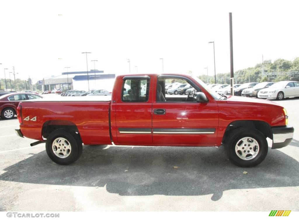 2004 Silverado 1500 LS Extended Cab 4x4 - Victory Red / Dark Charcoal photo #4