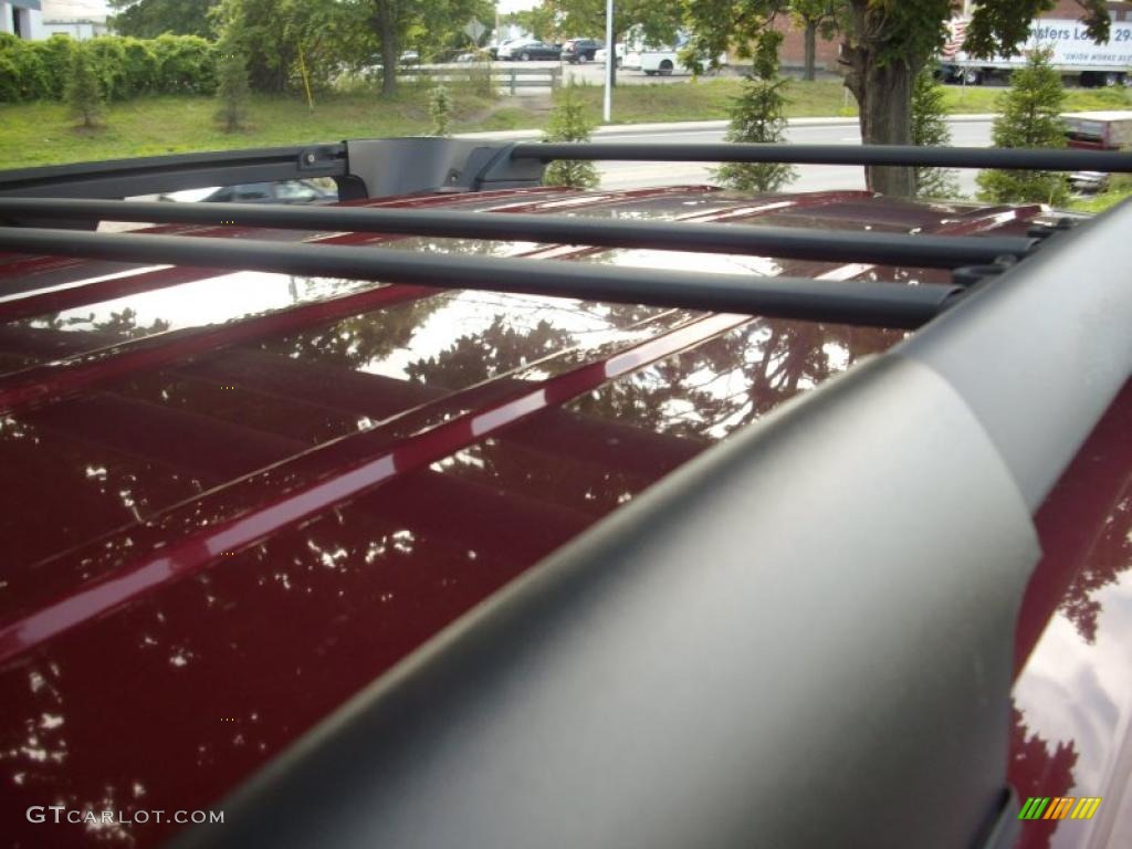 2004 Tahoe Z71 4x4 - Sport Red Metallic / Gray/Dark Charcoal photo #9