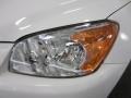 Super White - RAV4 I4 4WD Photo No. 4