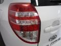 Super White - RAV4 I4 4WD Photo No. 13