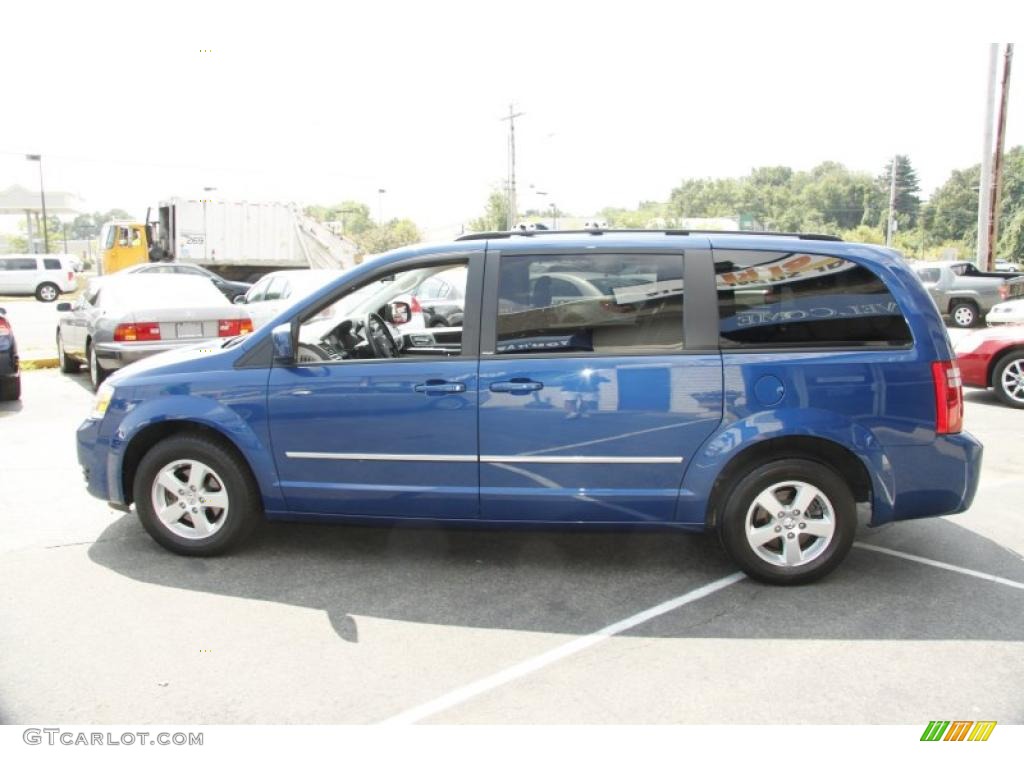 2010 Grand Caravan SXT - Deep Water Blue Pearl Coat / Dark Slate Gray/Light Shale photo #10