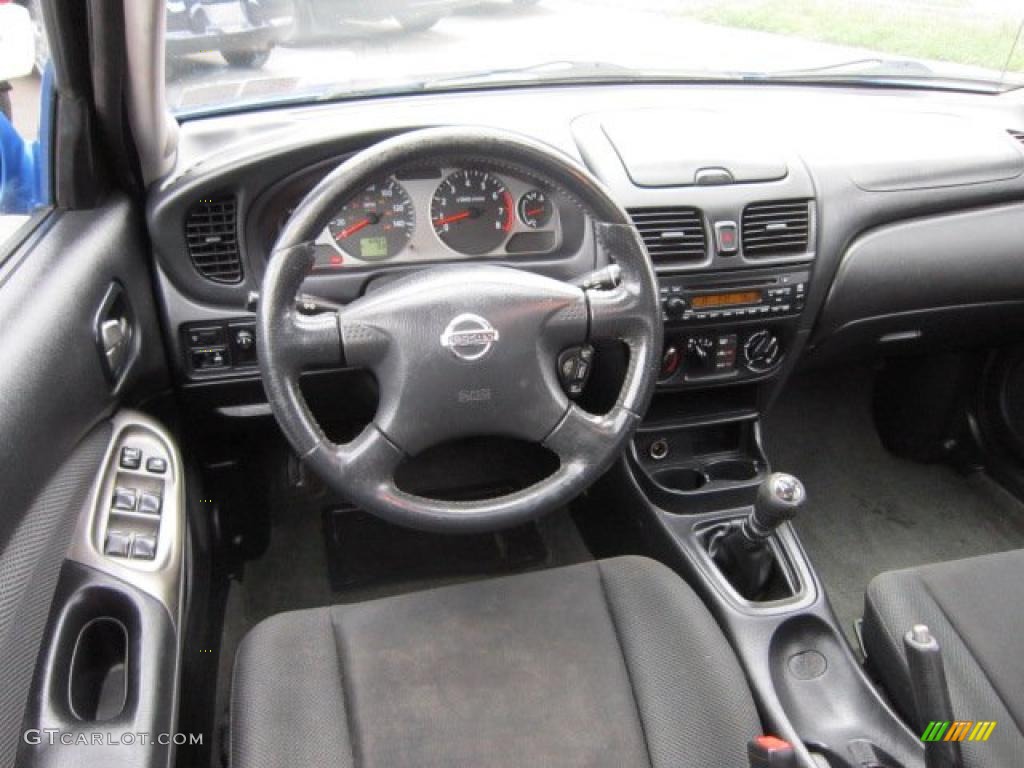 Nissan sentra dash board #2