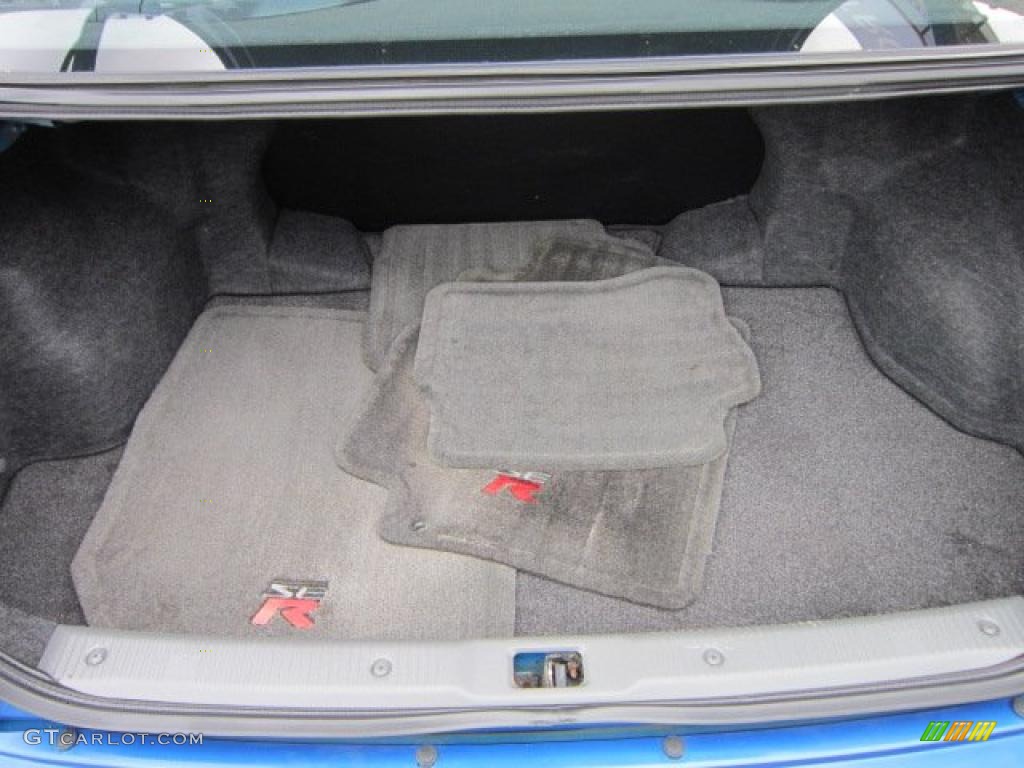 2006 Nissan Sentra SE-R Spec V Trunk Photos