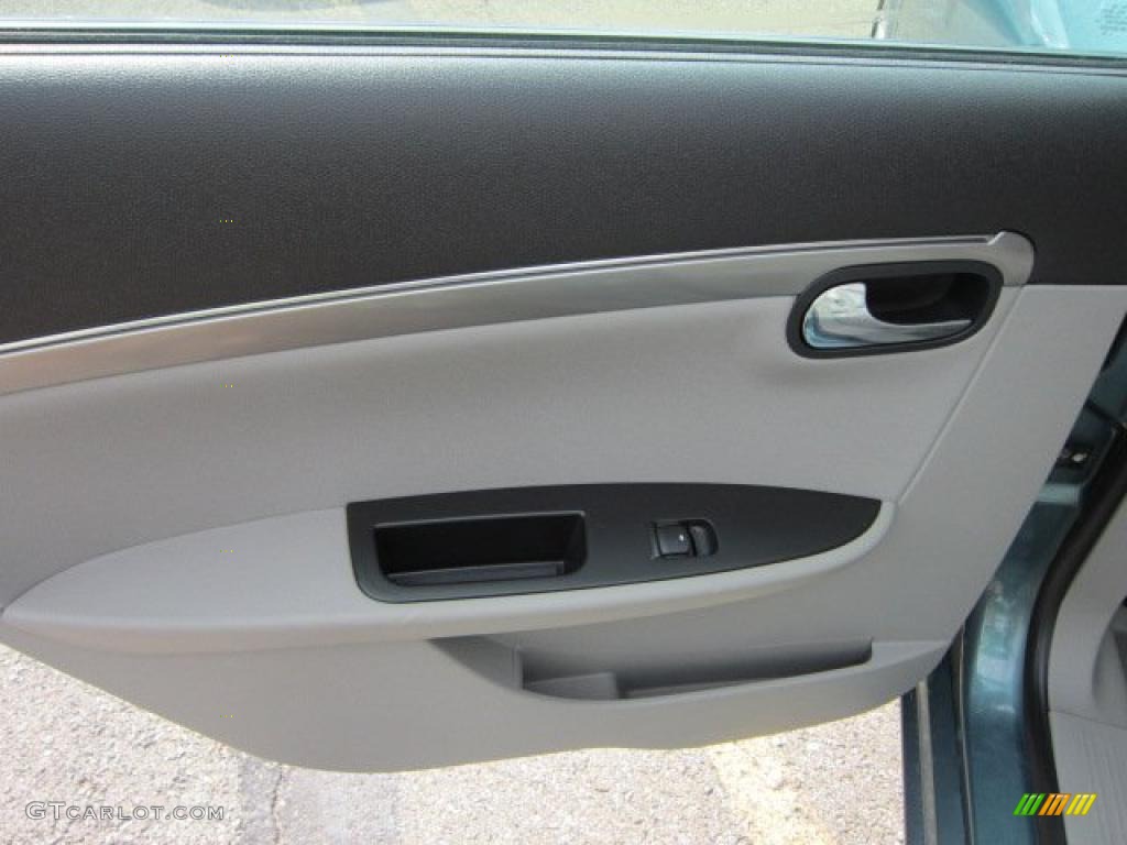 2009 Aura XE - Silver Moss / Tan photo #15