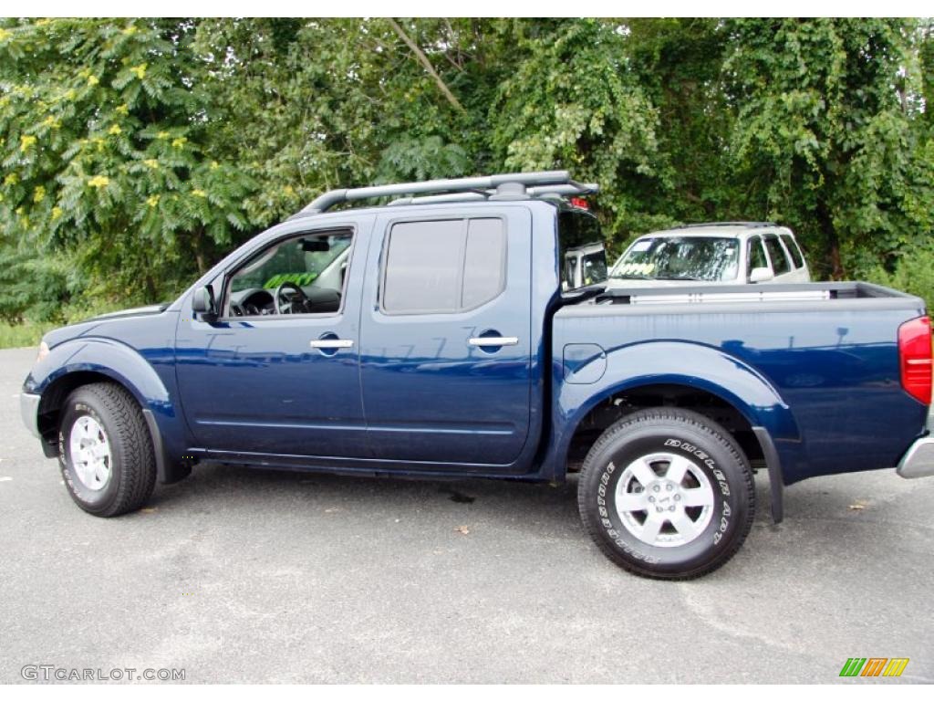 2008 Frontier SE Crew Cab 4x4 - Majestic Blue / Graphite photo #12