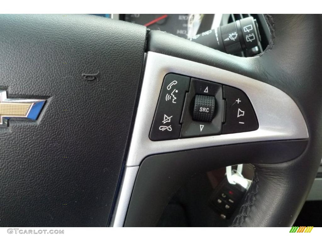 2010 Chevrolet Equinox LT AWD Controls Photo #52736040