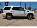 White Diamond - Escalade AWD Photo No. 4