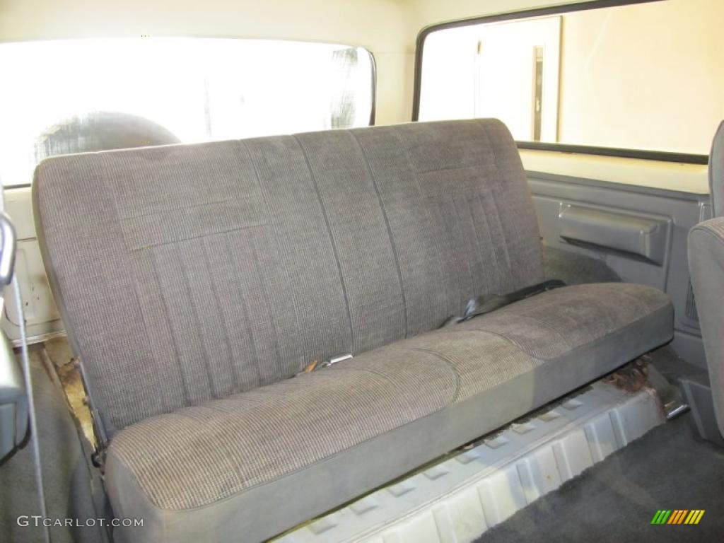 Dark Charcoal Interior 1990 Ford Bronco XLT 4x4 Photo #52740364