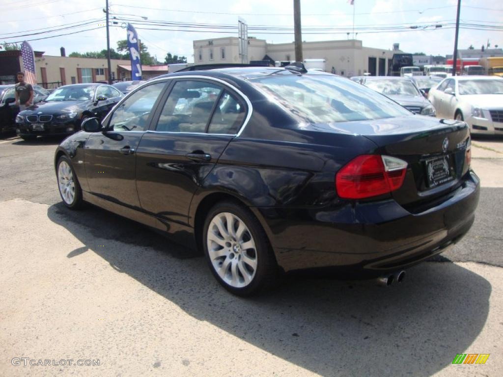 2006 3 Series 330xi Sedan - Jet Black / Black photo #3