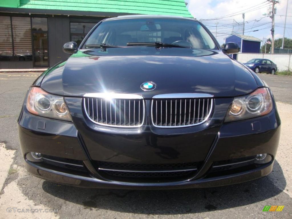 2006 3 Series 330xi Sedan - Jet Black / Black photo #9