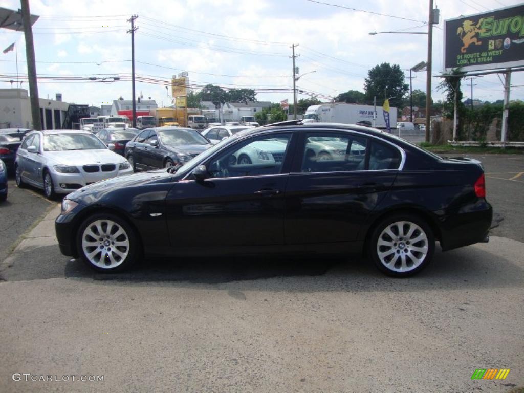 2006 3 Series 330xi Sedan - Jet Black / Black photo #16