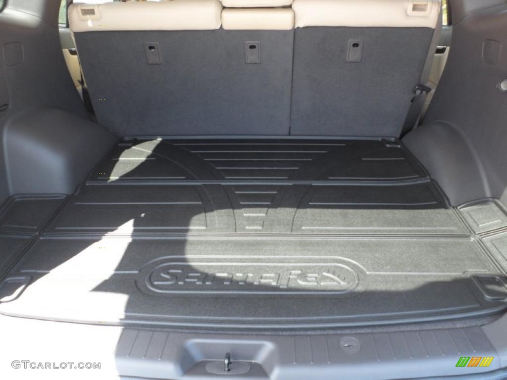 2011 Hyundai Santa Fe Limited Trunk Photo #52745796
