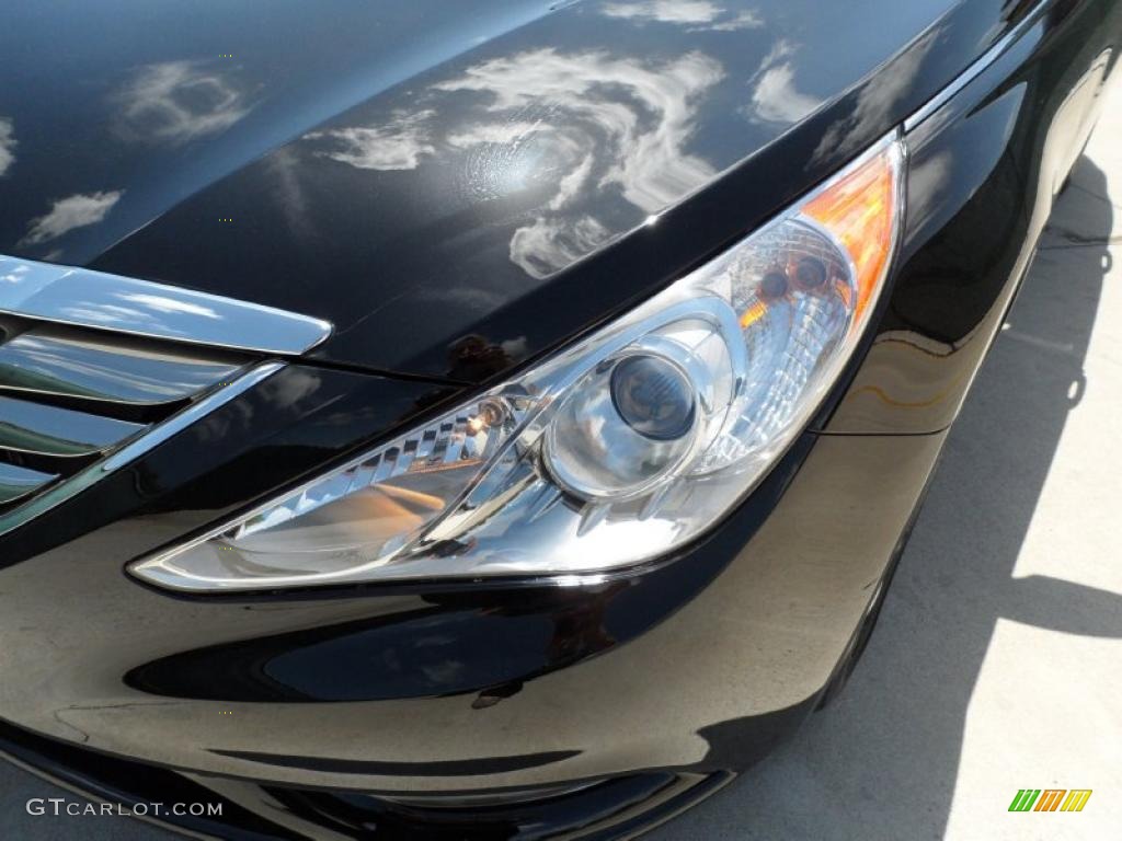 2011 Sonata Limited - Midnight Black / Black photo #9