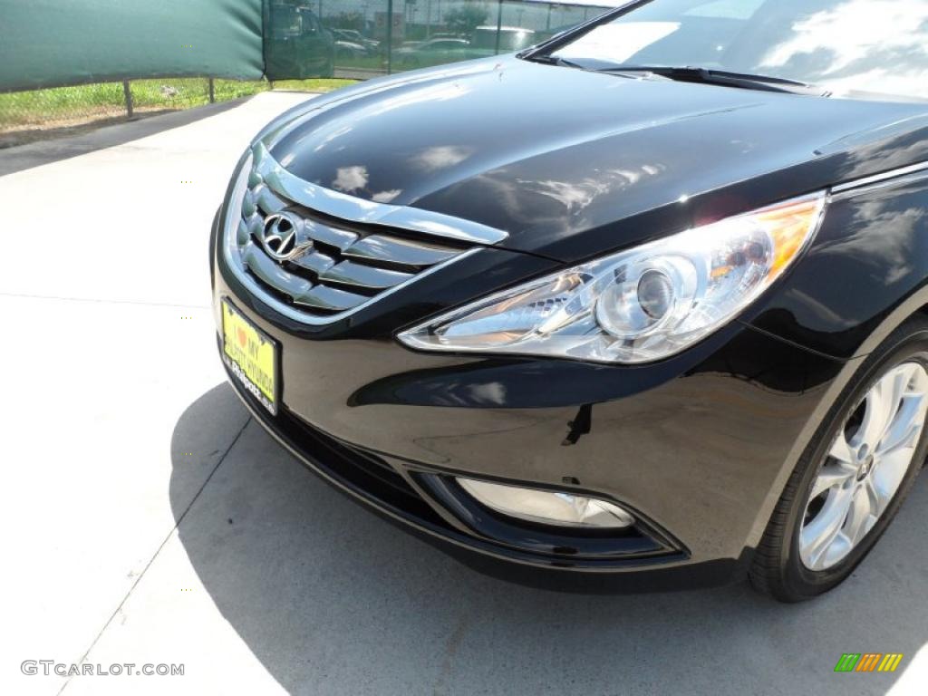 2011 Sonata Limited - Midnight Black / Black photo #10