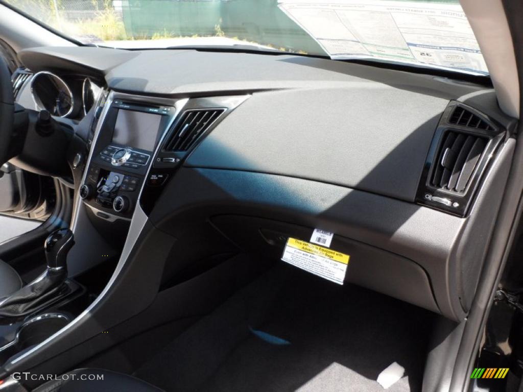2011 Sonata Limited - Midnight Black / Black photo #19
