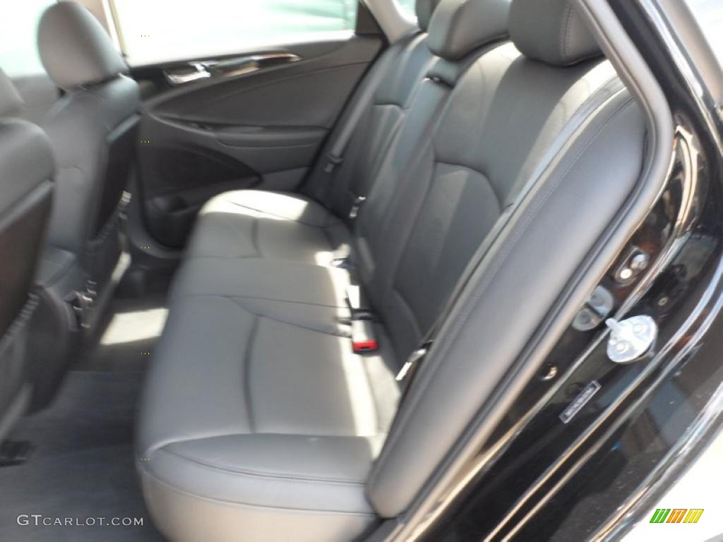 2011 Sonata Limited - Midnight Black / Black photo #21