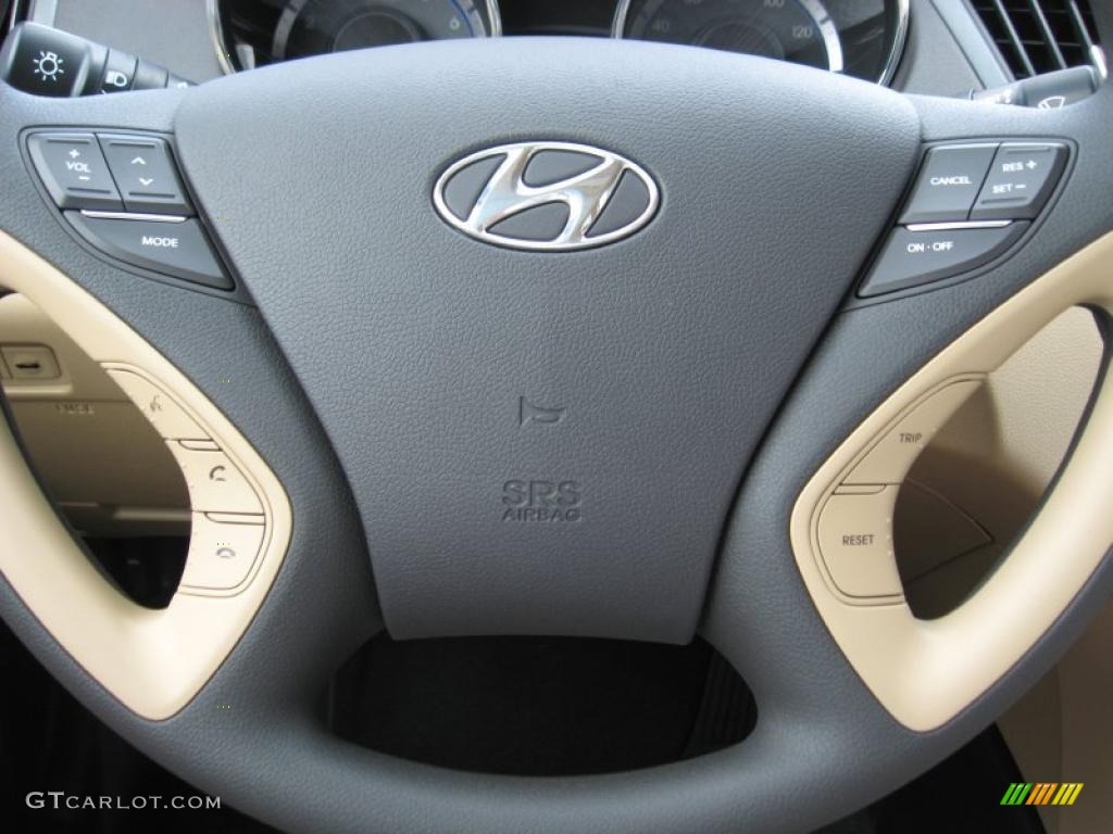 2012 Hyundai Sonata GLS Controls Photo #52747936