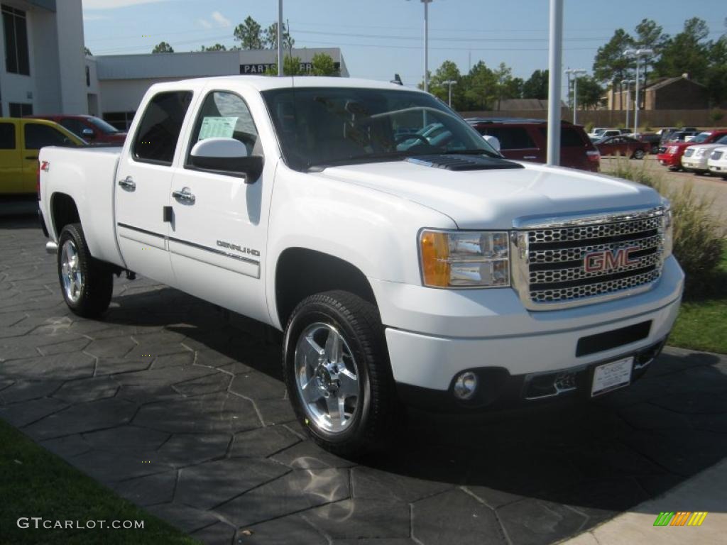 2011 Sierra 2500HD Denali Crew Cab 4x4 - Summit White / Cocoa/Light Cashmere photo #5