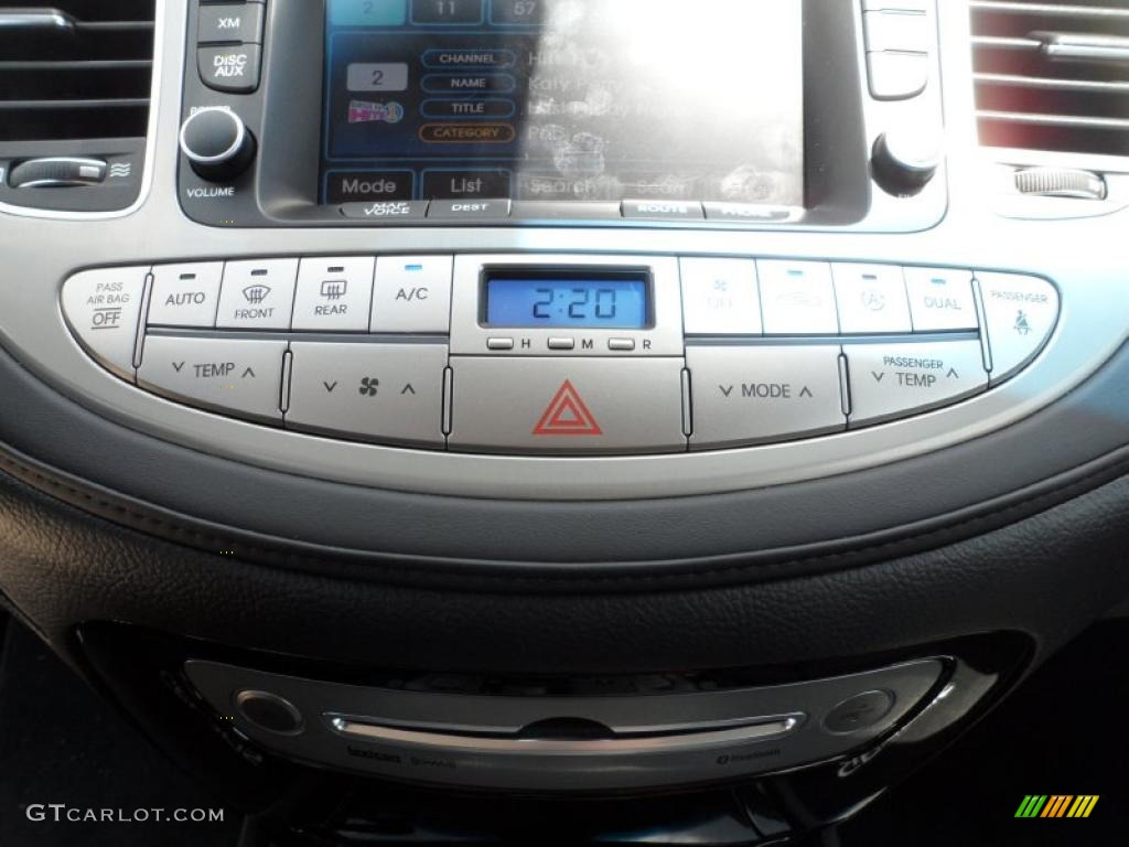 2012 Hyundai Genesis 3.8 Sedan Controls Photo #52752752