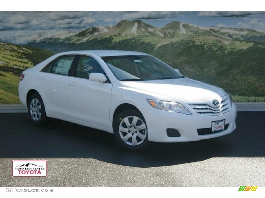 2011 Camry  - Super White / Bisque photo #1