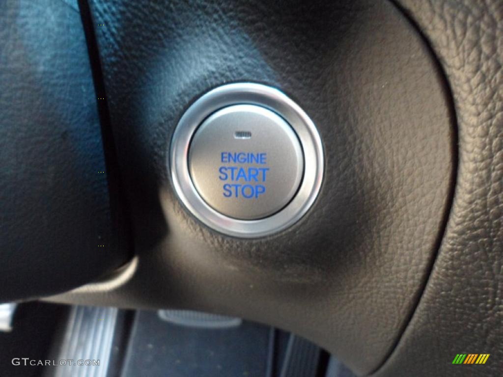 2012 Hyundai Genesis 3.8 Sedan Controls Photo #52752832