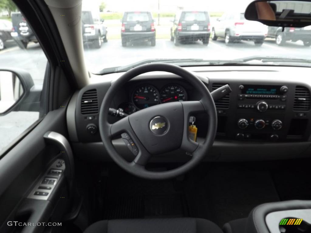2011 Silverado 1500 LS Crew Cab - Sheer Silver Metallic / Dark Titanium photo #9