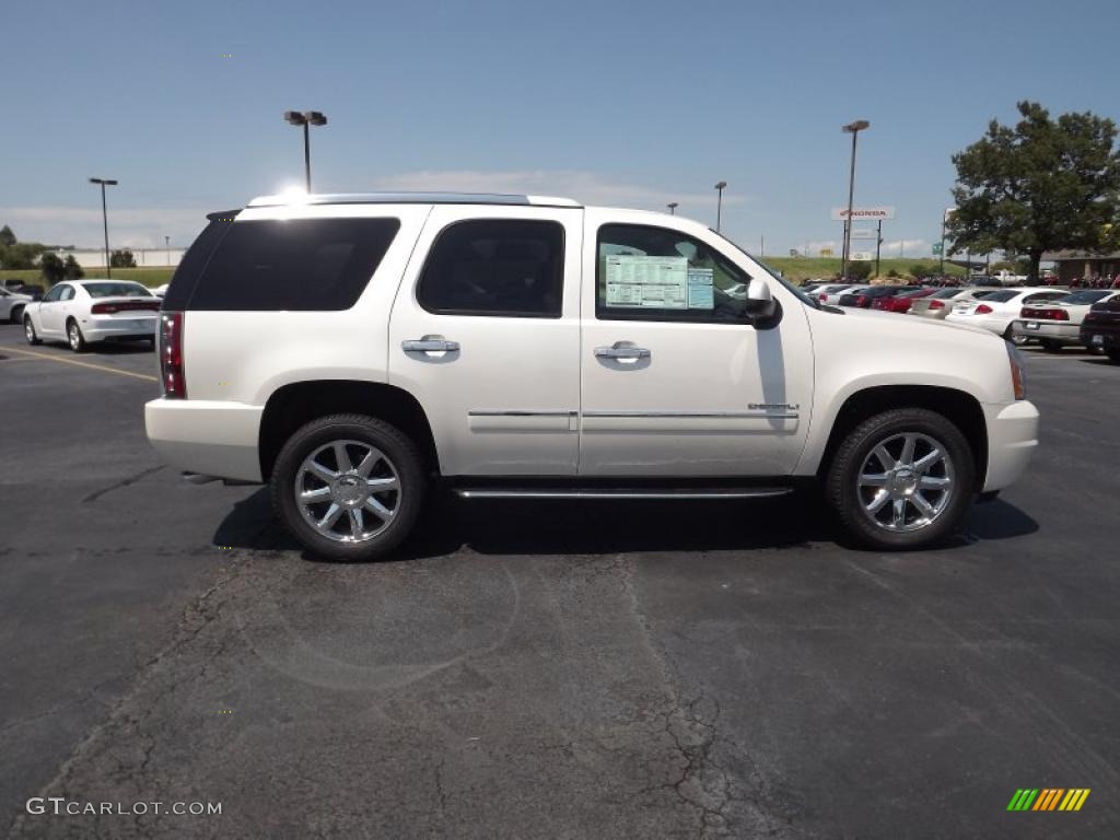 White Diamond Tintcoat 2011 GMC Yukon Denali Exterior Photo #52754572