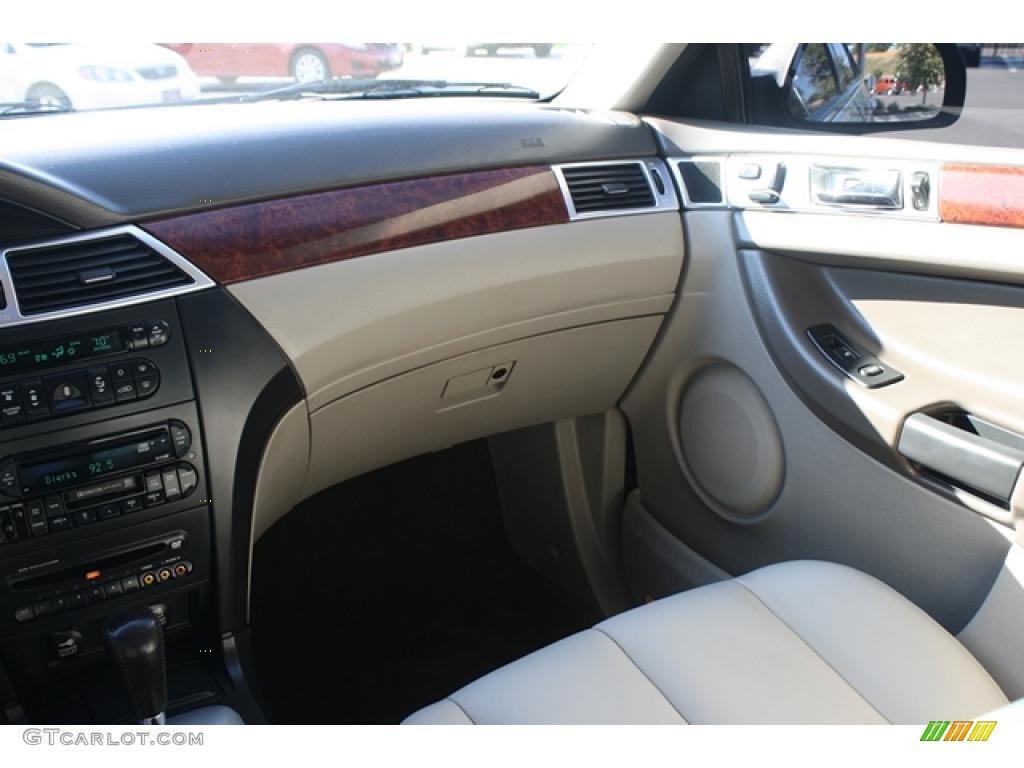 2004 Pacifica AWD - Stone White / Light Taupe photo #21