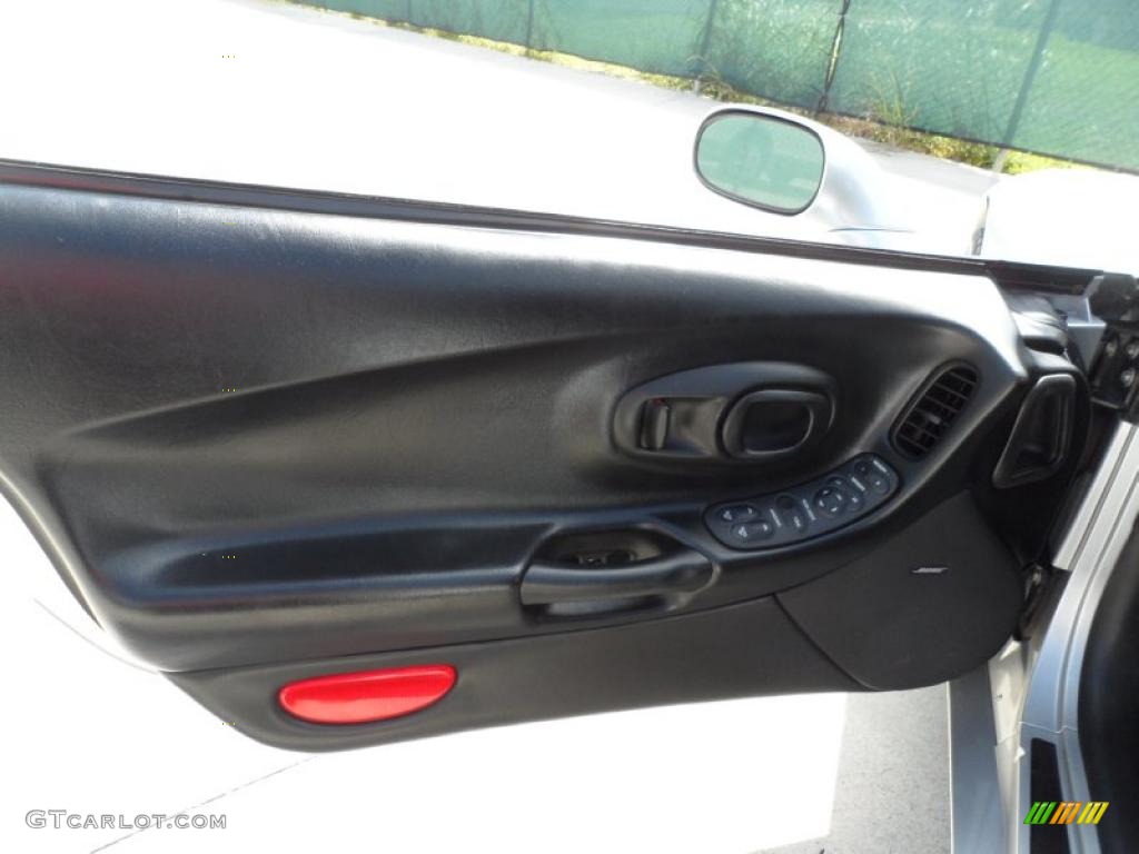 2001 Chevrolet Corvette Z06 Black Door Panel Photo #52757736