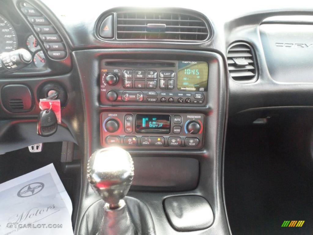 2001 Chevrolet Corvette Z06 Controls Photo #52757816