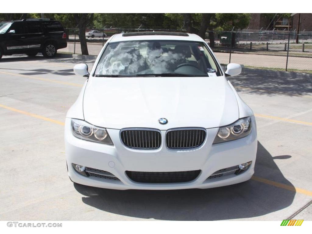 2011 3 Series 335d Sedan - Alpine White / Black Dakota Leather photo #11
