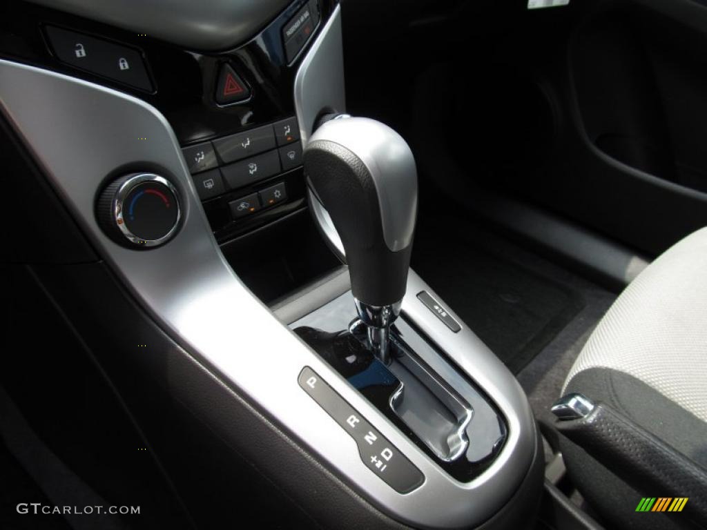 2012 Chevrolet Cruze LS 6 Speed Automatic Transmission Photo #52762256