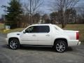 2007 White Diamond Cadillac Escalade EXT AWD  photo #9