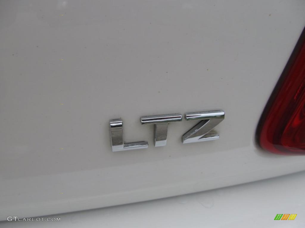 2008 Chevrolet Malibu LTZ Sedan Marks and Logos Photo #52764092