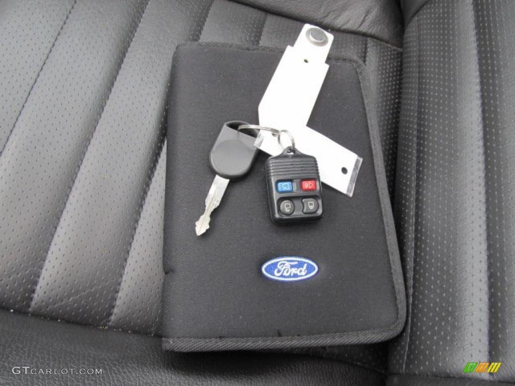 2009 Ford Mustang GT Premium Coupe Books/Manuals Photos