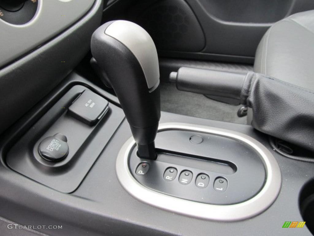 2006 Ford Escape Hybrid 4WD CVT Automatic Transmission Photo #52765352