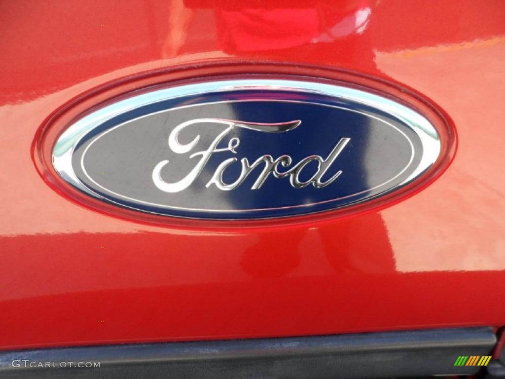 2002 Ford F150 Lariat SuperCrew Marks and Logos Photo #52766808