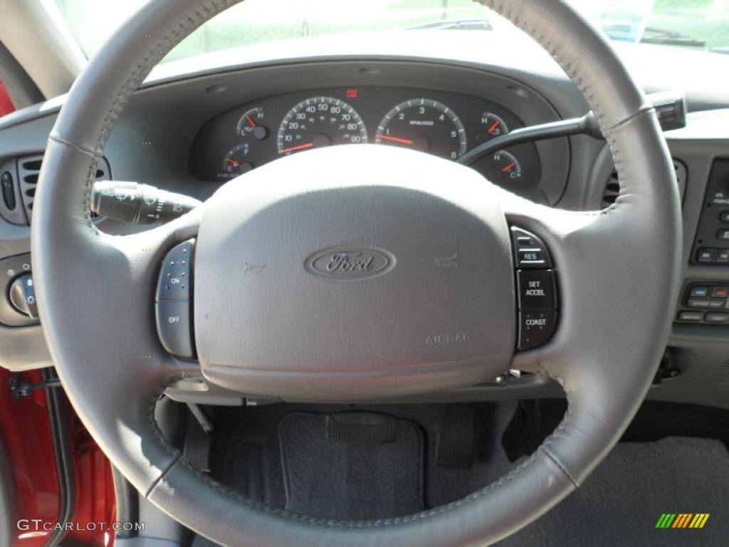 2002 Ford F150 Lariat SuperCrew Medium Graphite Steering Wheel Photo #52767204