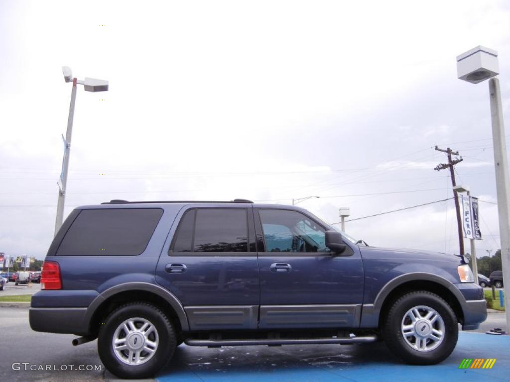 2004 Expedition XLT - Medium Wedgewood Blue Metallic / Medium Flint Gray photo #6