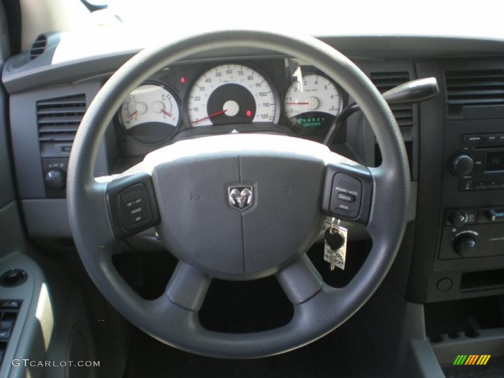 2006 Dodge Durango SXT Steering Wheel Photos