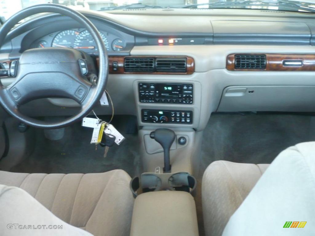 1995 Concorde Sedan - Light Driftwood Satin Glow / Beige photo #15