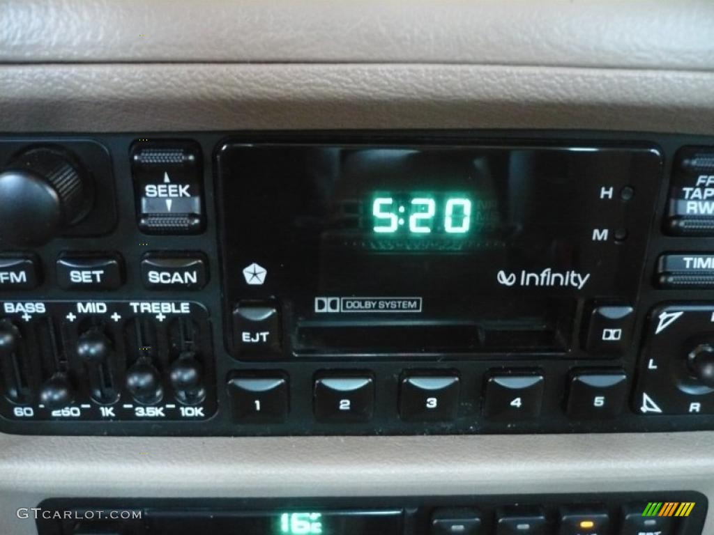 1995 Chrysler Concorde Sedan Audio System Photos