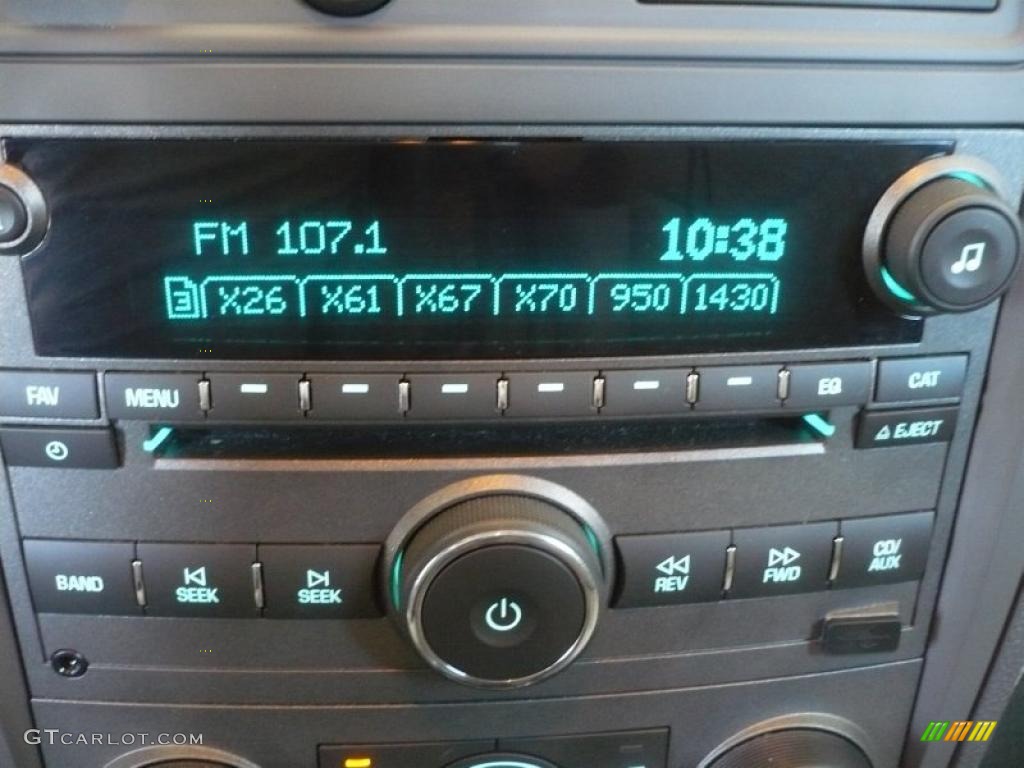 2010 Chevrolet HHR LT Audio System Photo #52772440