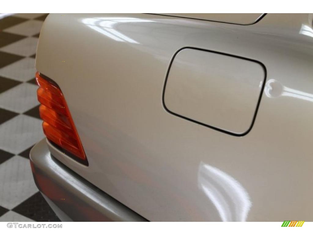 1993 SL 500 Roadster - Smoke Silver Metallic / Parchment photo #36