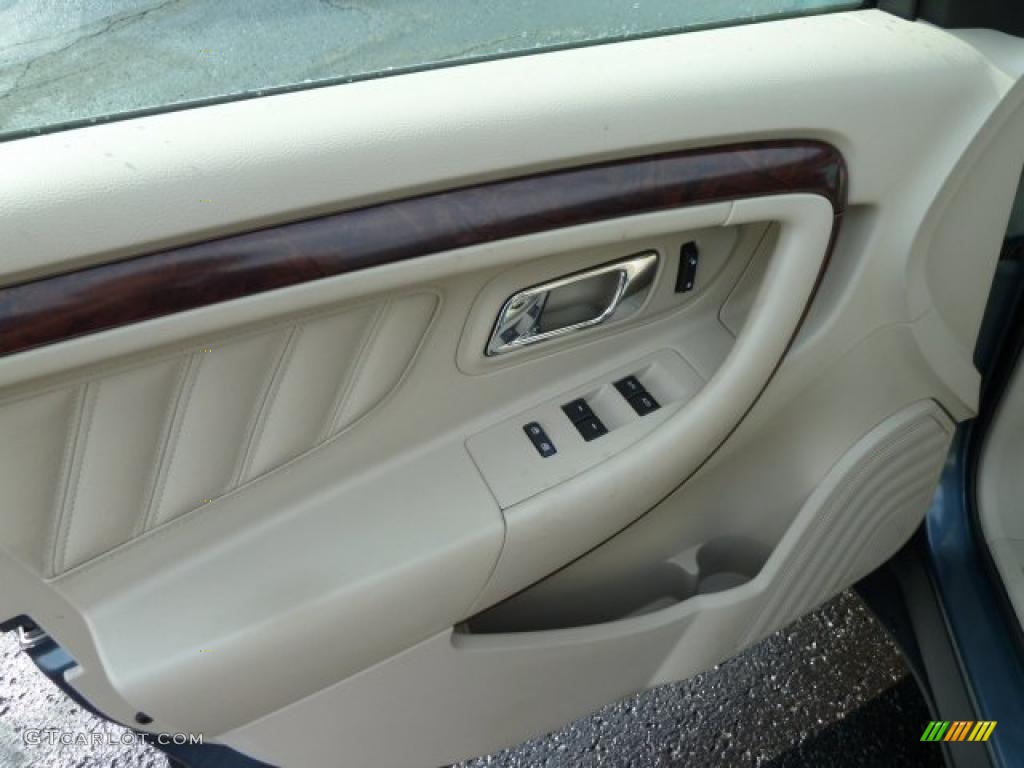 2010 Ford Taurus Limited AWD Light Stone Door Panel Photo #52780660