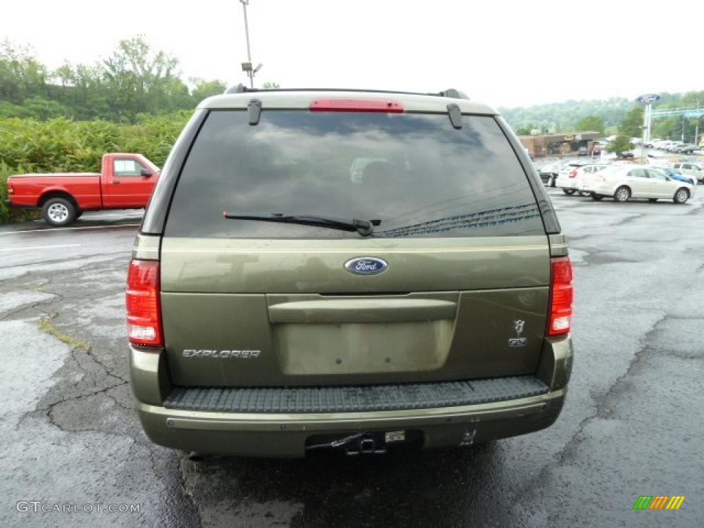 2004 Explorer XLT 4x4 - Estate Green Metallic / Medium Parchment photo #2