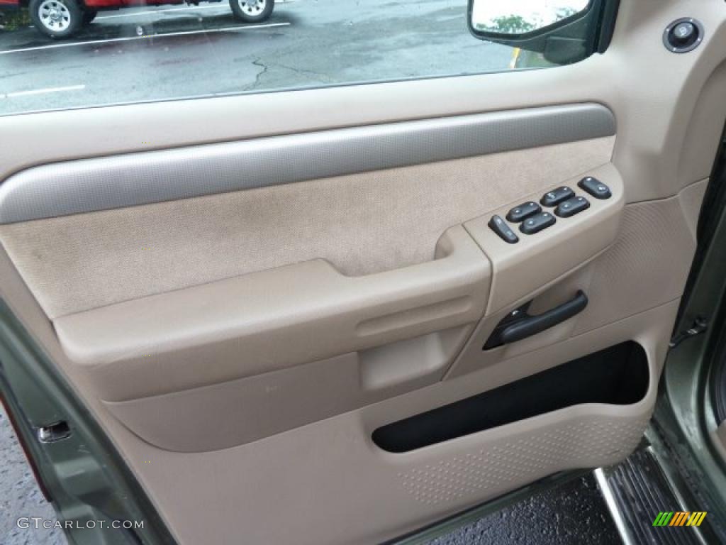 2004 Ford Explorer XLT 4x4 Medium Parchment Door Panel Photo #52781380
