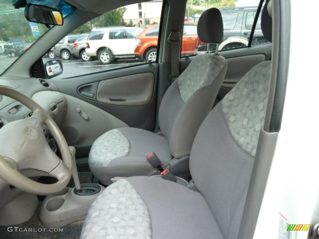 2001 ECHO Sedan - Super White / Shadow Gray photo #7