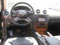 Black - GL 450 4Matic Photo No. 29