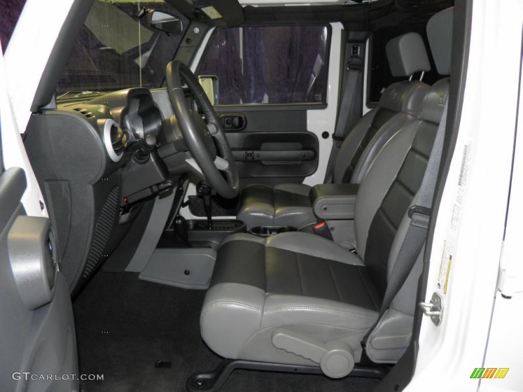 Dark Slate Gray/Medium Slate Gray Interior 2010 Jeep Wrangler Unlimited Sahara 4x4 Photo #52785396